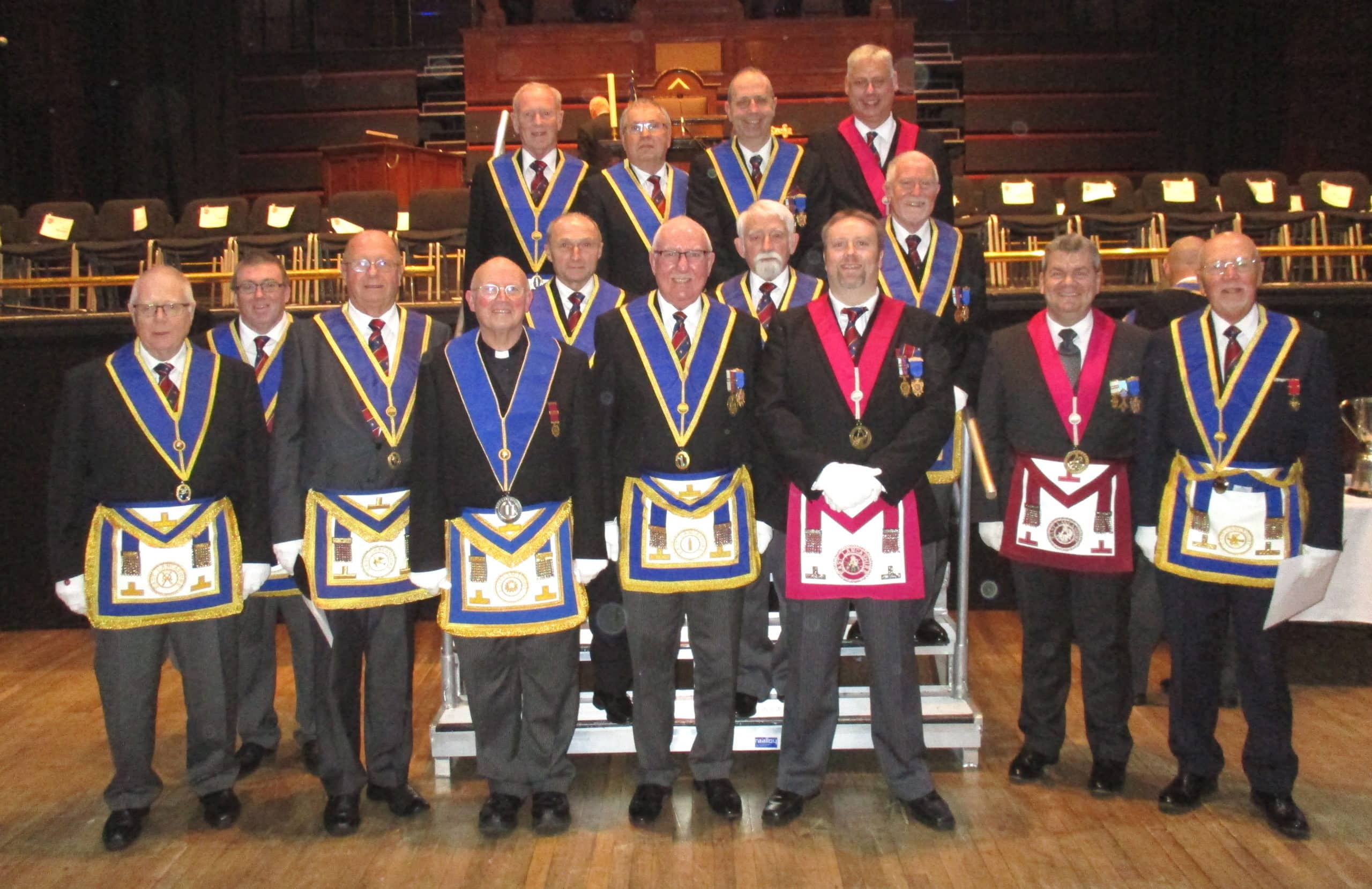 Oldham District Attends Provincial Grand Lodge