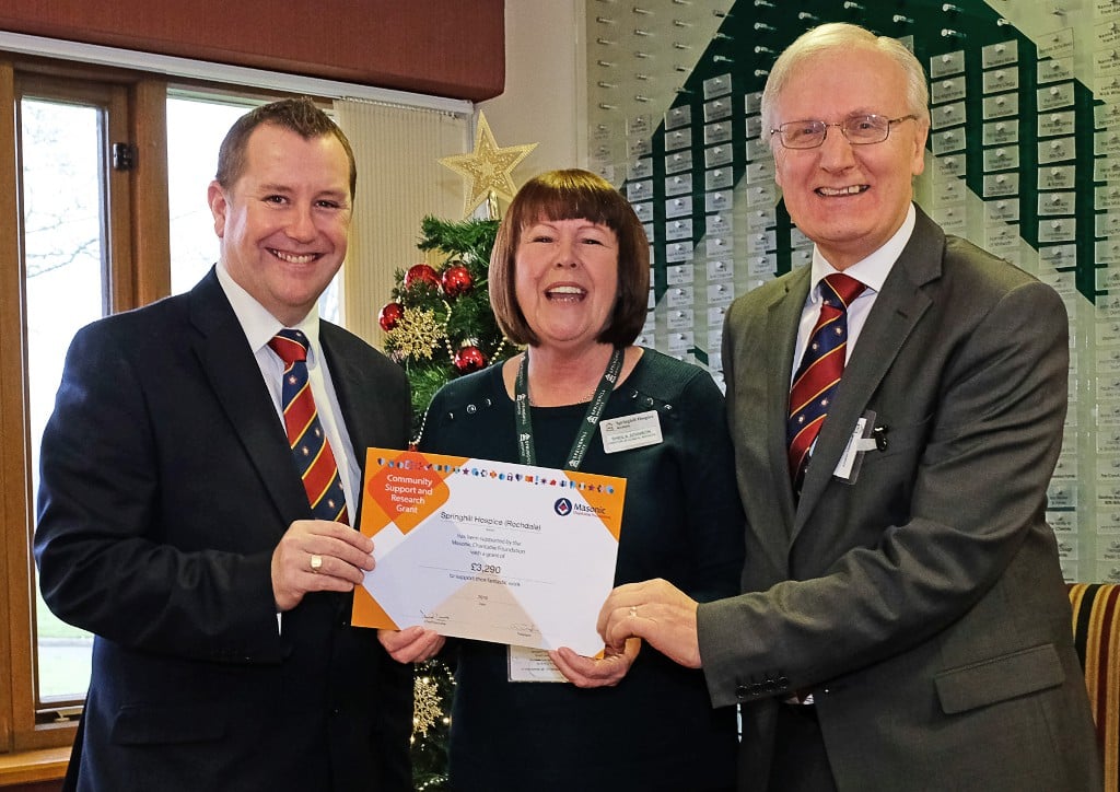 Freemasons Cheque for Springhill Hospice