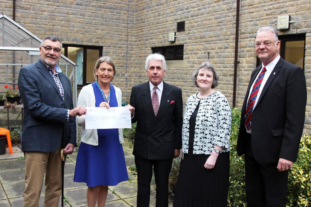 Pendle Hospital therapy garden benefits from Freemason’s grand donation