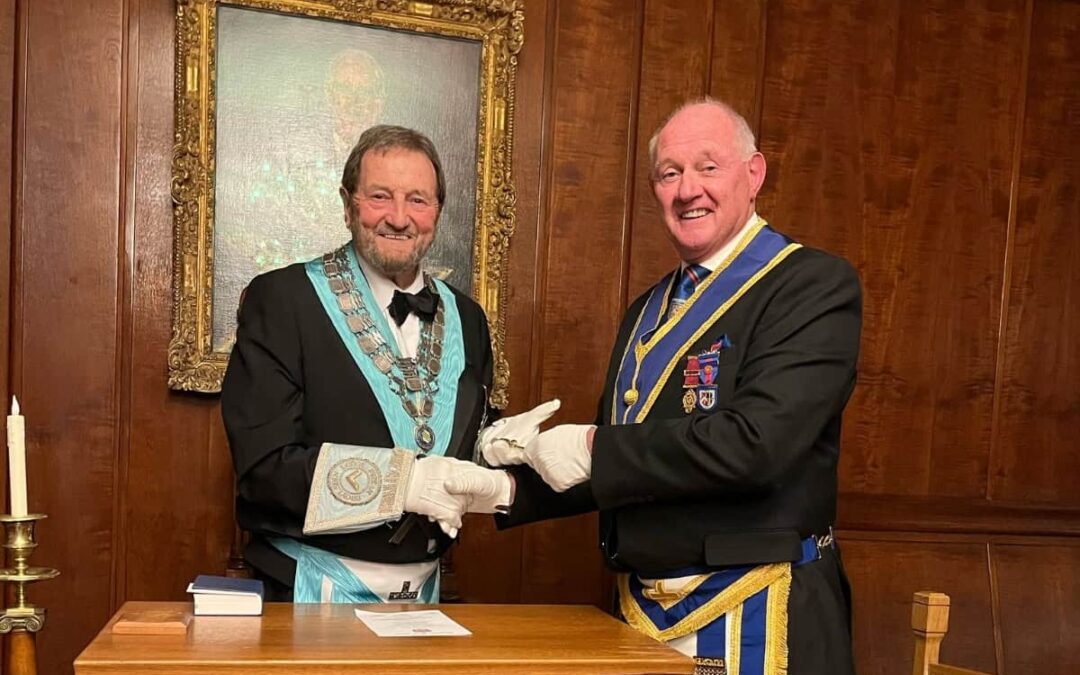 Johnny’s Golden Gavel on tour in the City East Area